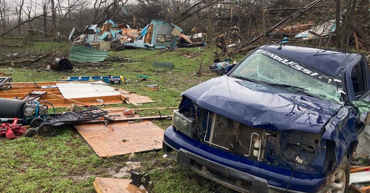 Missouri Tornado Kills People Causes Widespread Damage