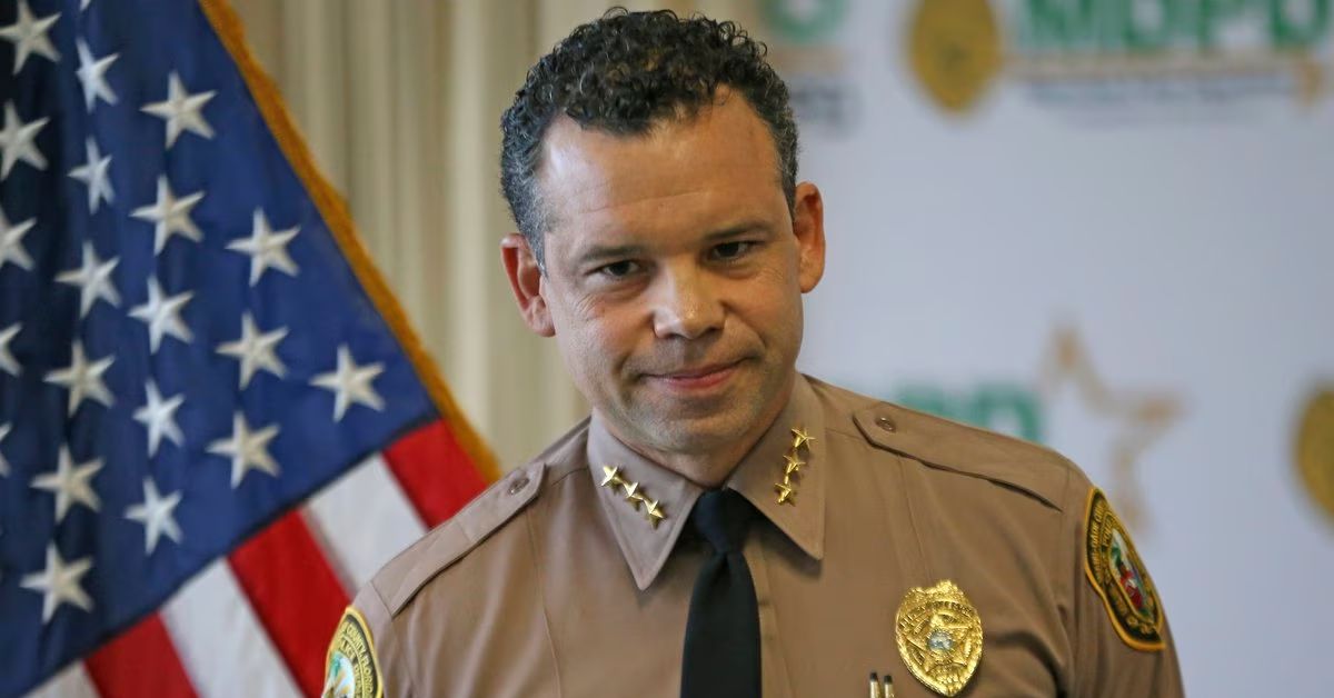 The Mayor Claims That Miami-dade's Police Chief Offered to Quit Before He Shot Himself (1)